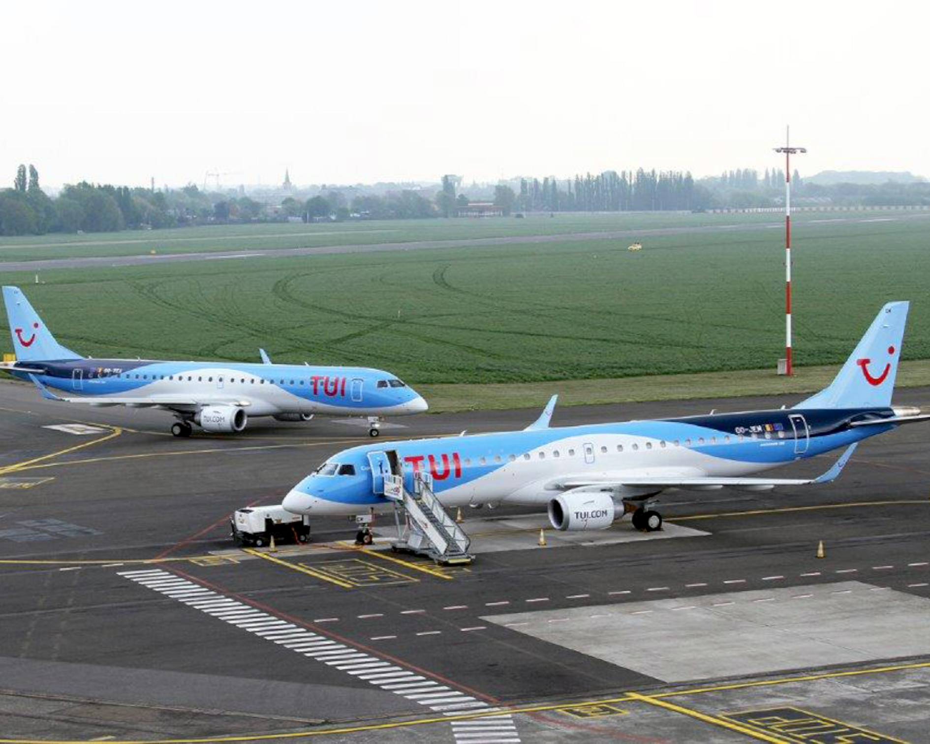 Traffic figures August 2017 ANTWERP INTERNATIONAL AIRPORT